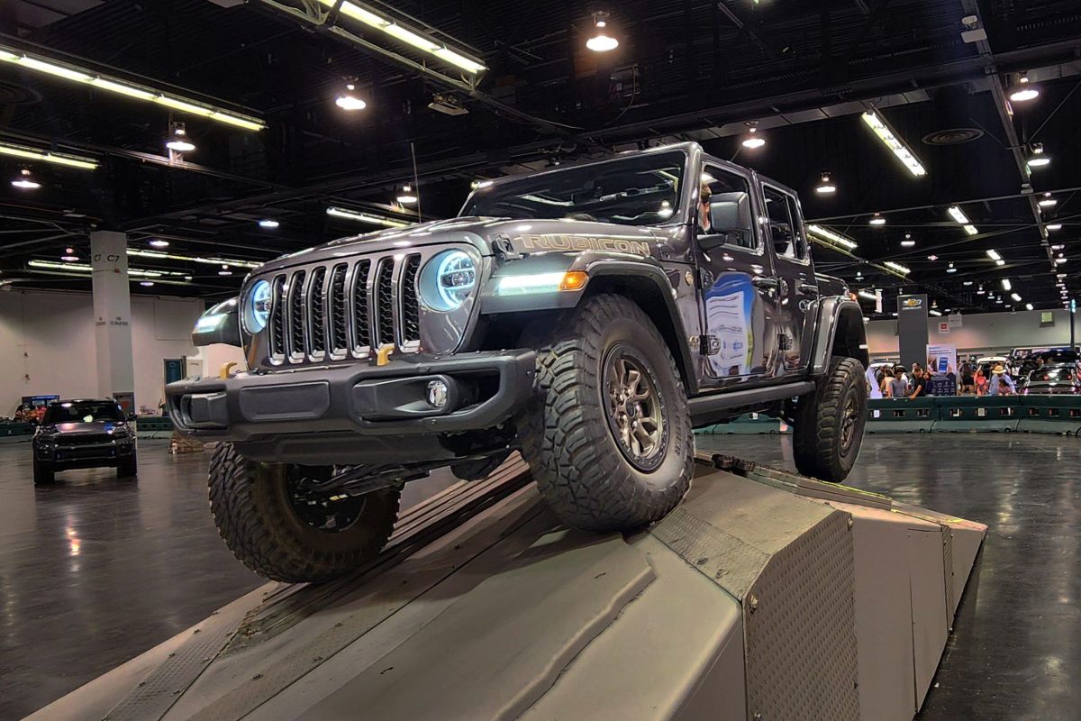 Stellantis-North-American-auto-shows-2024