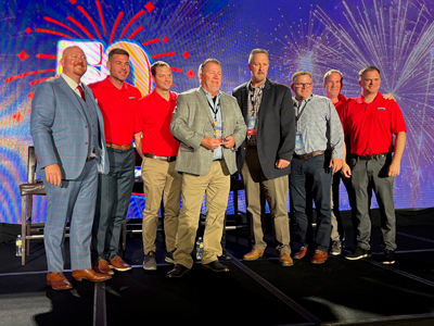 sherwin-williams-vendor-award-Maaco-convention